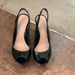 Jessica Simpson size 6